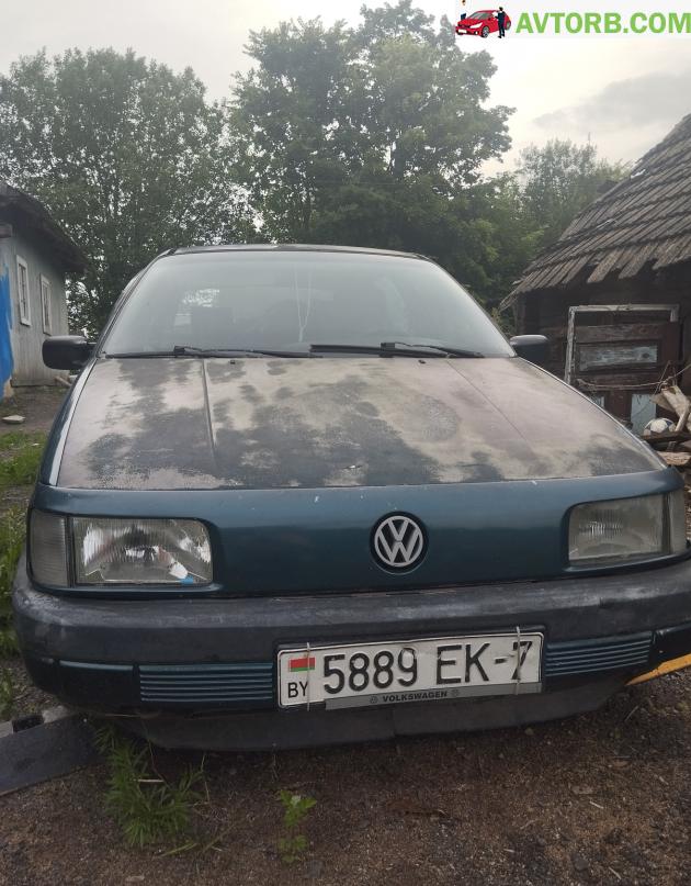 Купить Volkswagen Passat B3 в городе Воложин