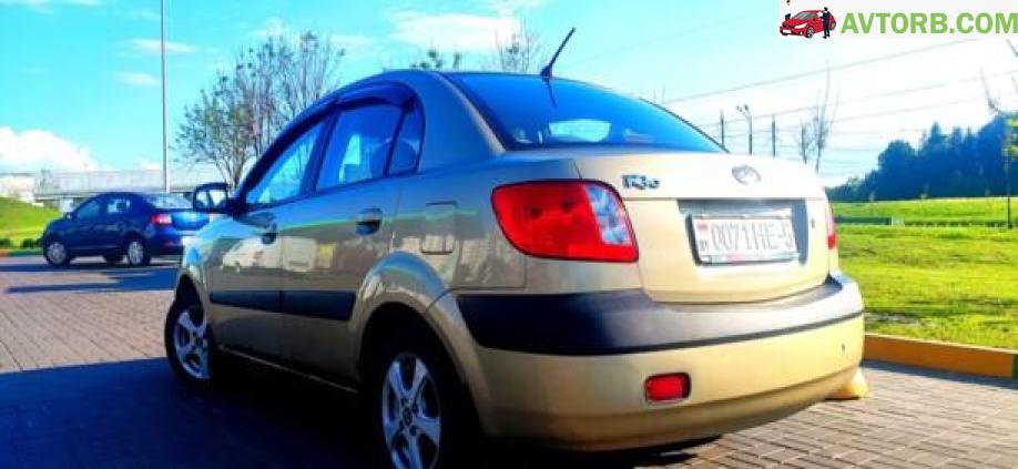 Купить Kia Rio II в городе Минск