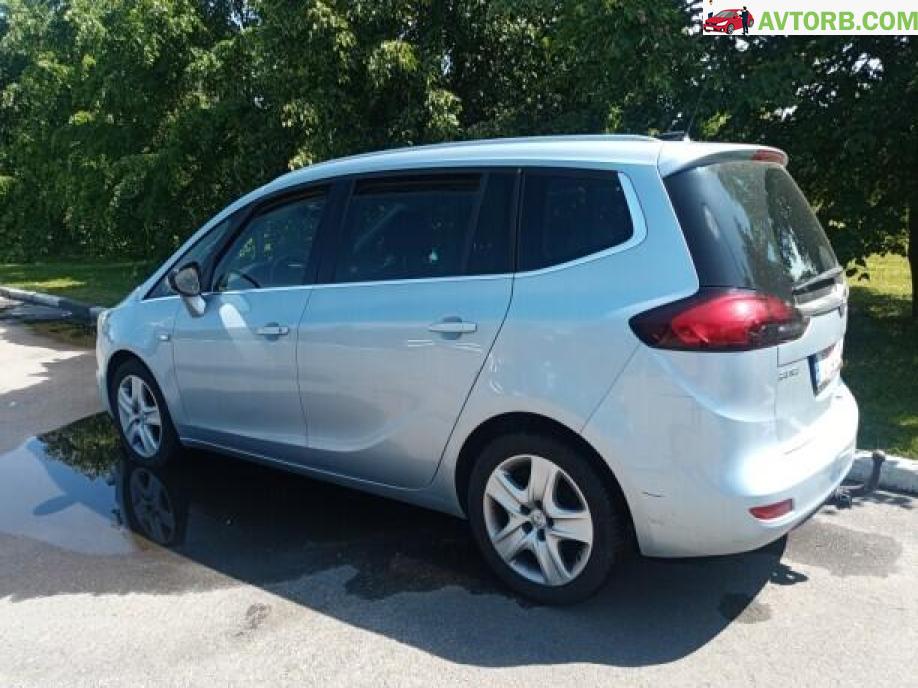 Купить Opel Zafira C в городе Брест